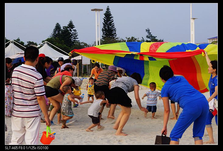 参加小海龟早教的沙滩亲子活动-幼儿园-北海3