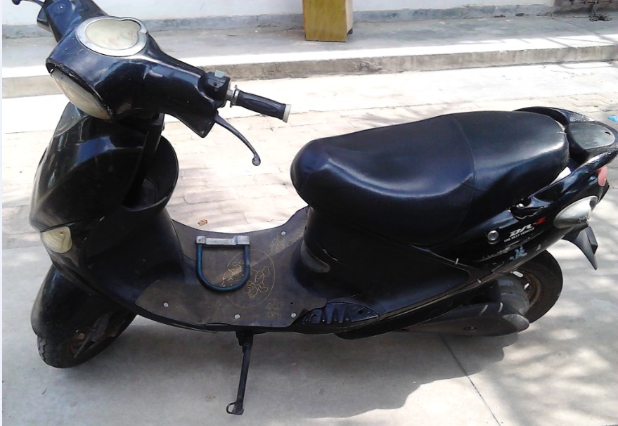 黑色QQ电动车,有发票 900元-摩托车\/电动车-北