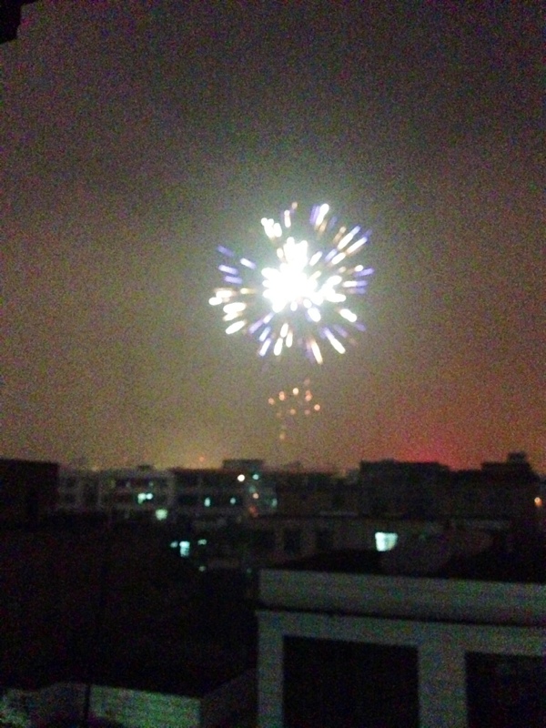 大家发一发818北海元宵节夜晚烟花