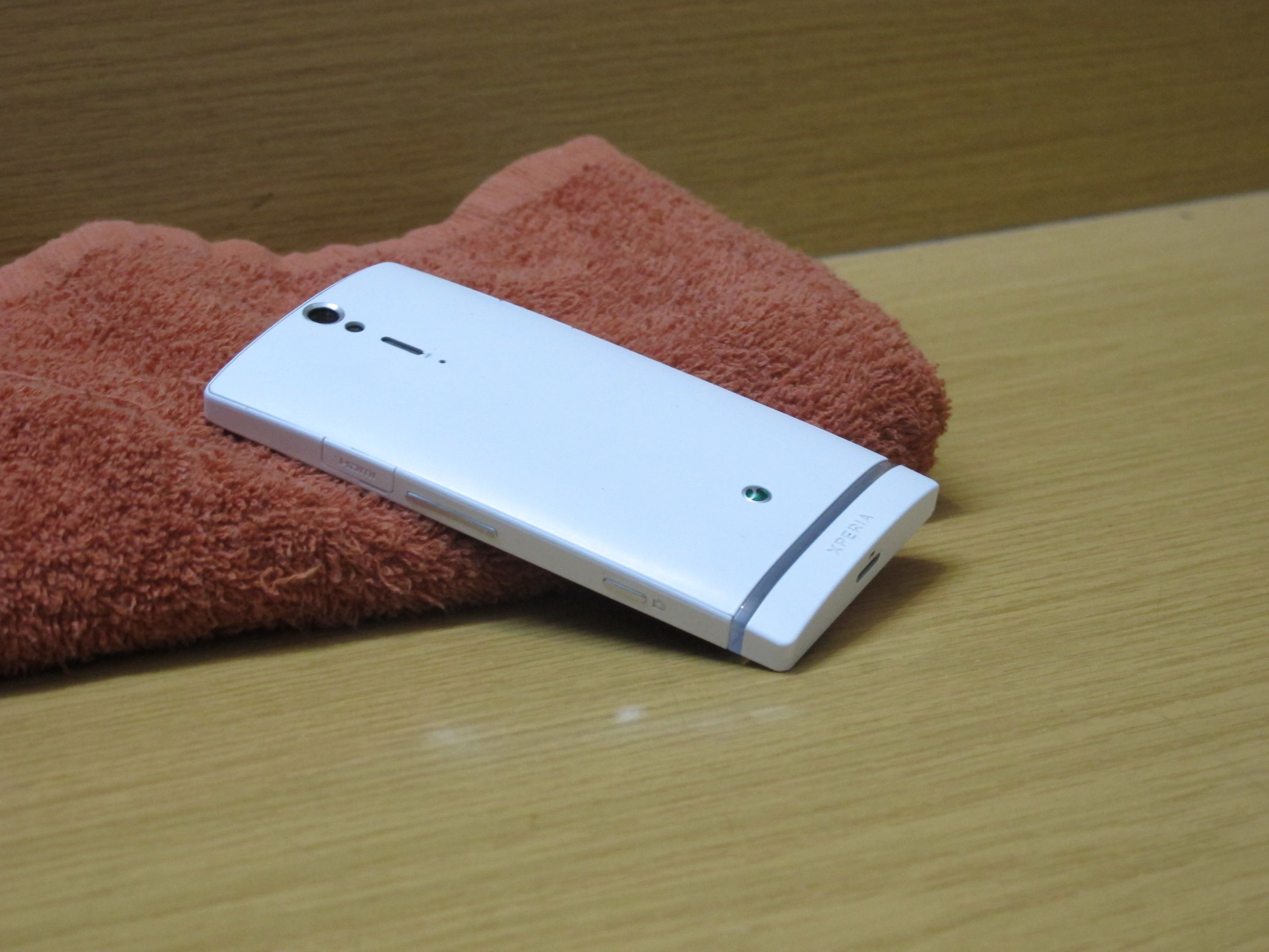 低价出索尼26ii成色和新的一样,1600元-手机-北