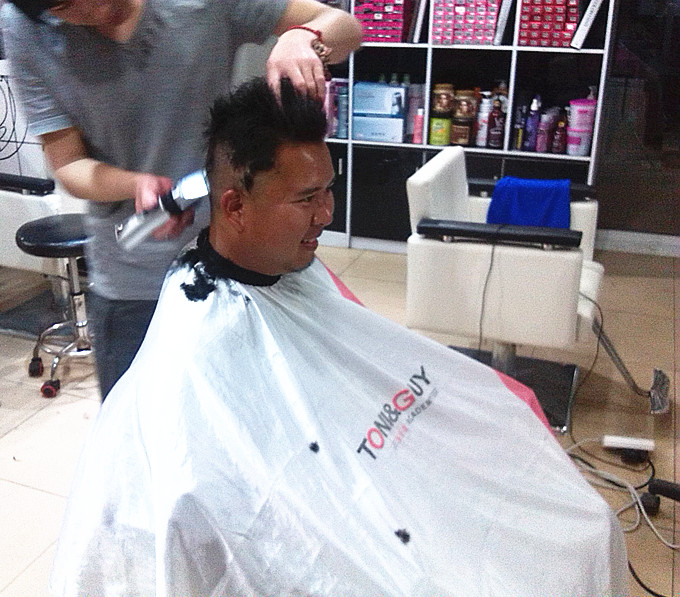 剪光头致我们一起走过的青春-照片里的故事-北海365网