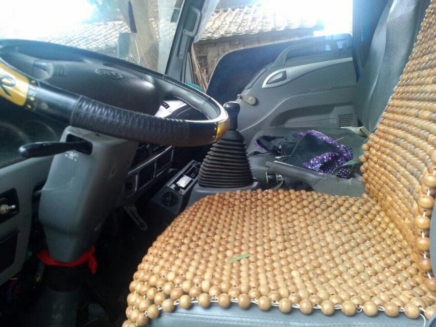 转让;一辆09年JAC骏铃2厢式货车3.85万.-二手