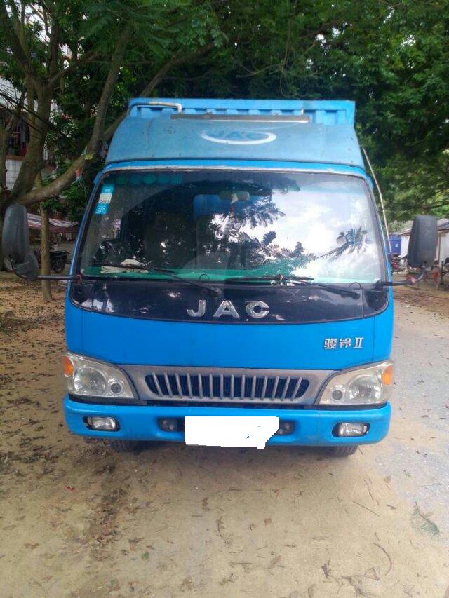 转让;一辆09年JAC骏铃2厢式货车3.85万.-二手