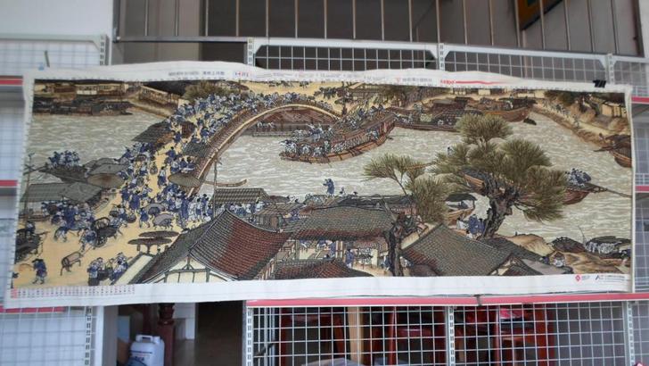 产品工艺:纯手工刺绣 一幅《清明上河图》,道出盛世清明,高清图片