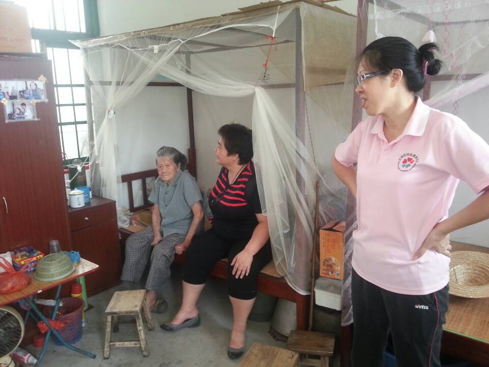 康复村的孩子助学款发放活动--【总结】有你在