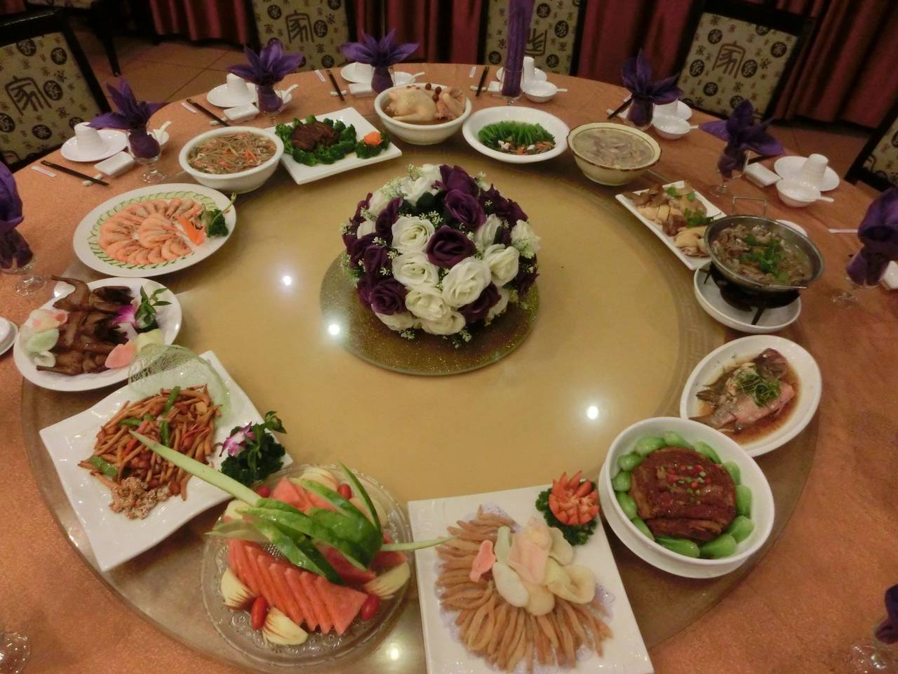 外沙富龙城以最真诚的心去为每一位客人服务,