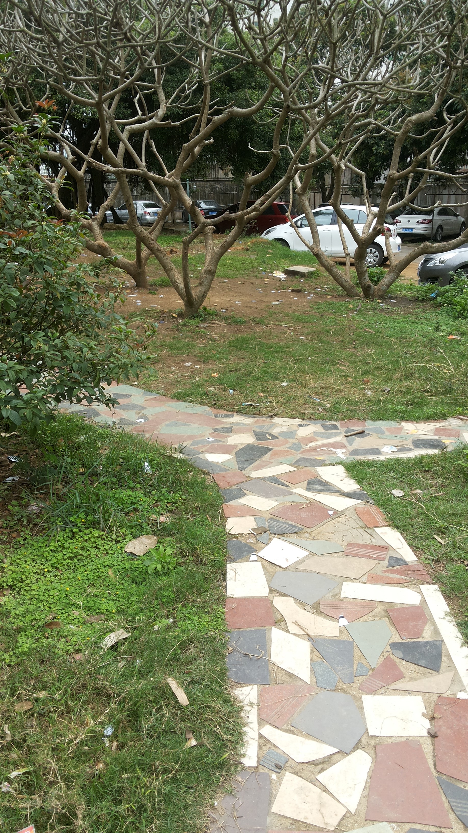 精装修三房两厅带家具出租,价格面议【139-77