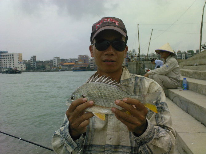 如果你见到他,请被再伤害他《海量图片》小心