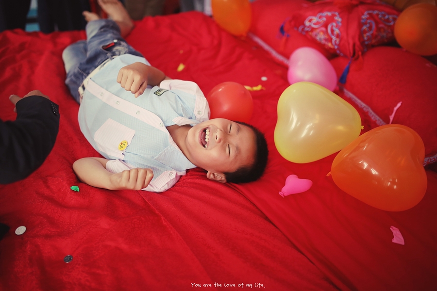 【婚礼纪实】好<em>姐妹</em>终于<em>结婚</em>了,农村的婚礼一