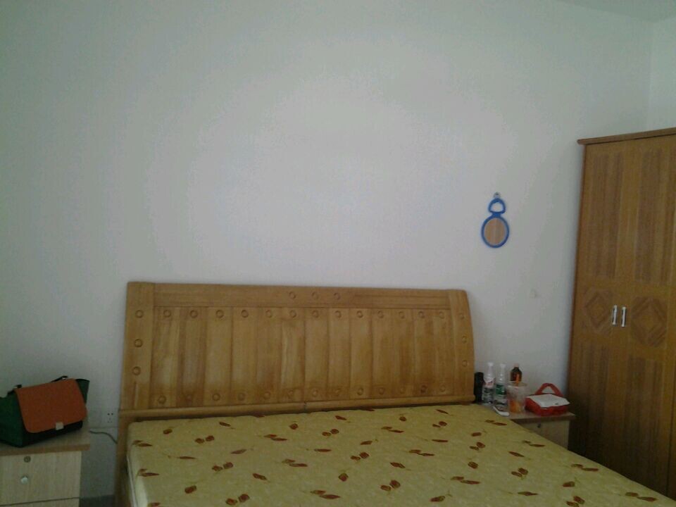 北部湾西路欣海大厦一房一厅标准一样17楼 12