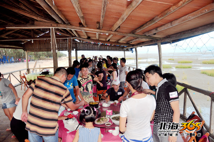 渔家庄海鲜美食广场_渔家海鲜菜谱_青岛海鲜美食图片大全(3)