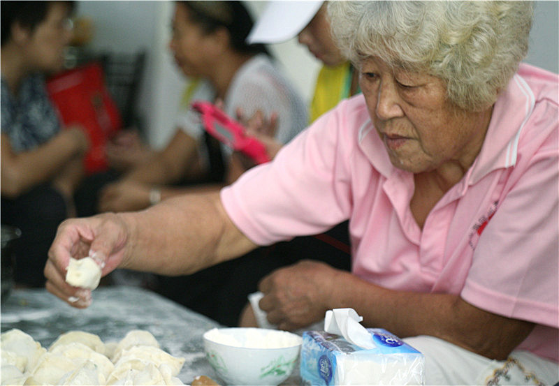 【总结DJLR20140921】关爱独居老人,邻里互
