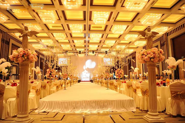 南洋国际大酒店承接各种婚宴,酒席,寿宴,新居宴