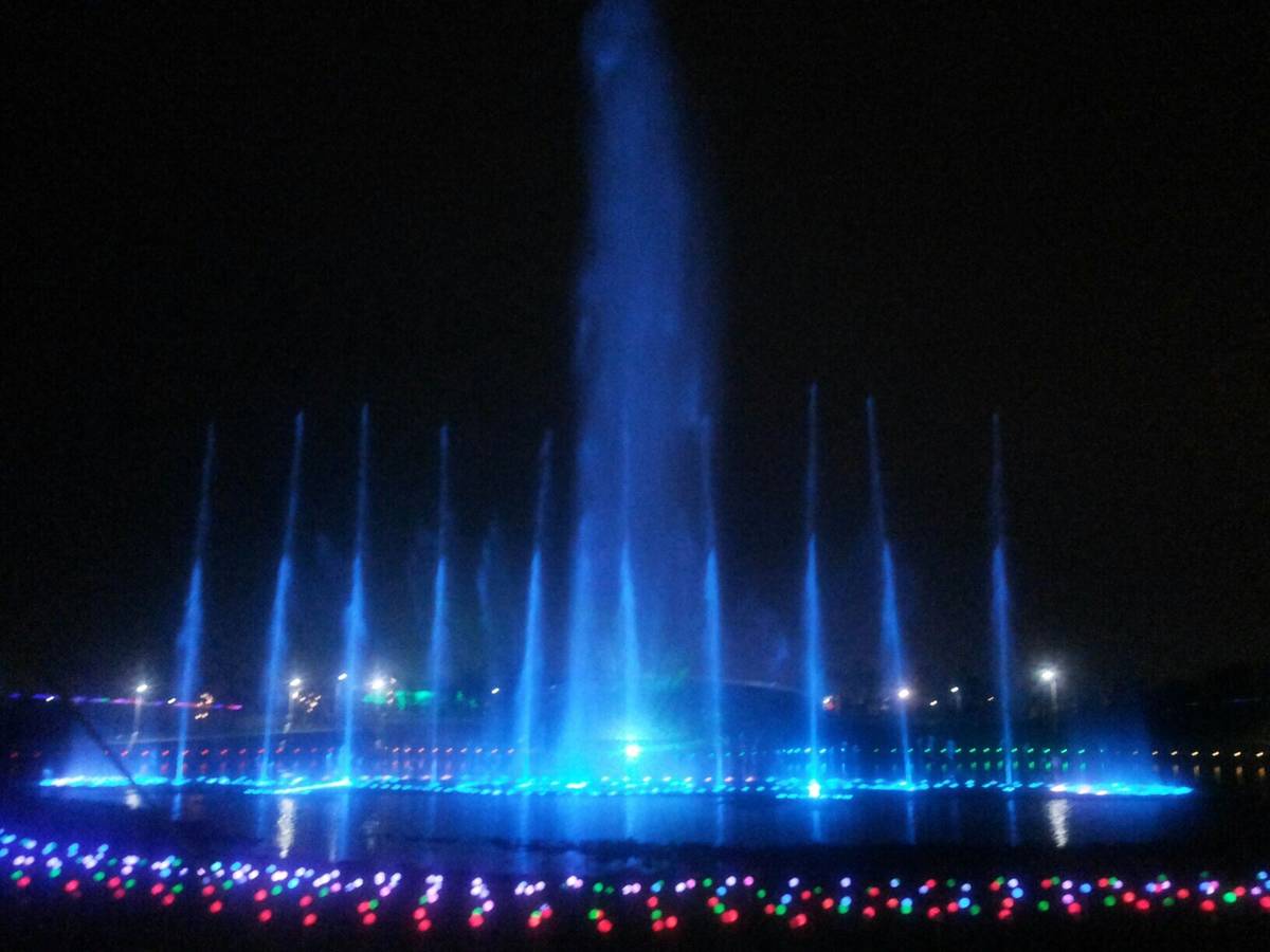 园博园晚上有夜景看了,外地人凭北海市居住证