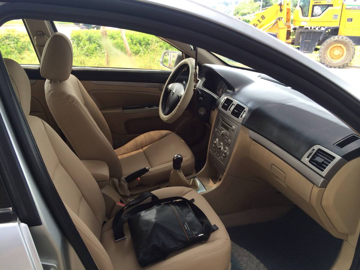 转2010年10月份长安志翔3万4千元-商家二手车