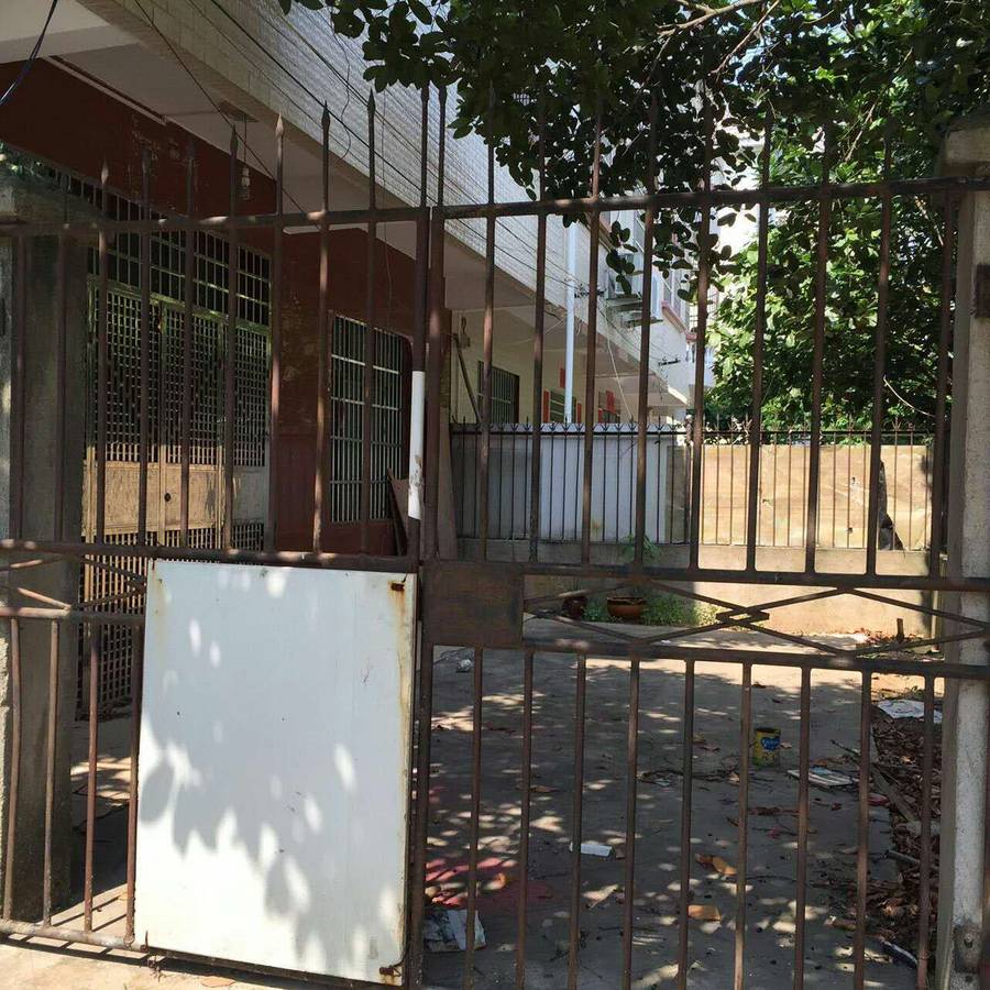 湖南路与北海大道交汇私人楼房出售-二手房出