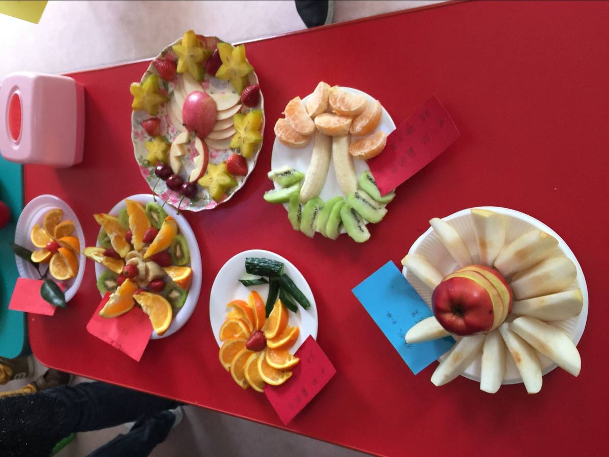 童年高歌实验幼儿园三八妇女节班级主题活动