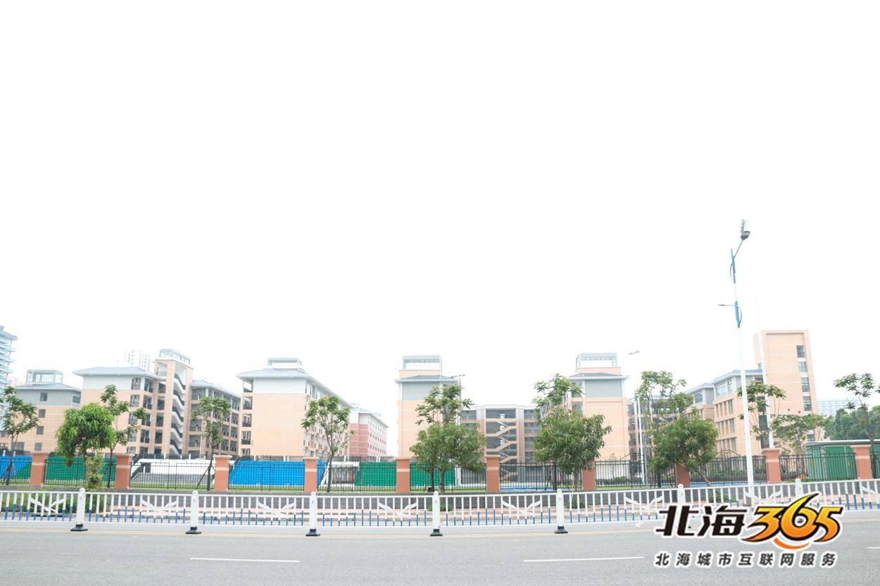 实拍北海外国语实验学校新校区,36个高中班,计划招收
