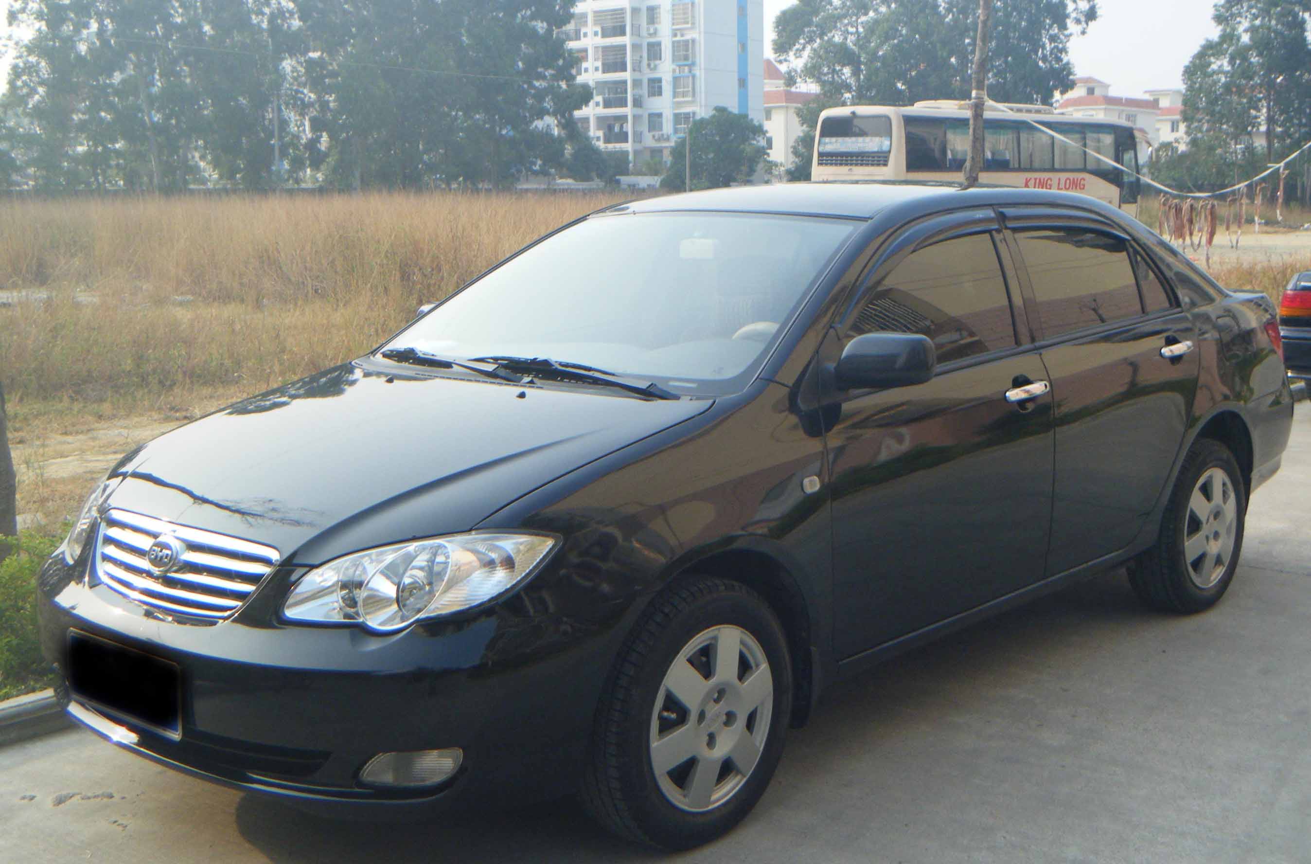 转让:一辆2010款byd-f3,5万元(实物图)