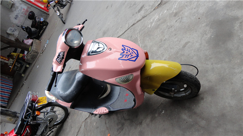 转让:两辆电动车 (实物图)