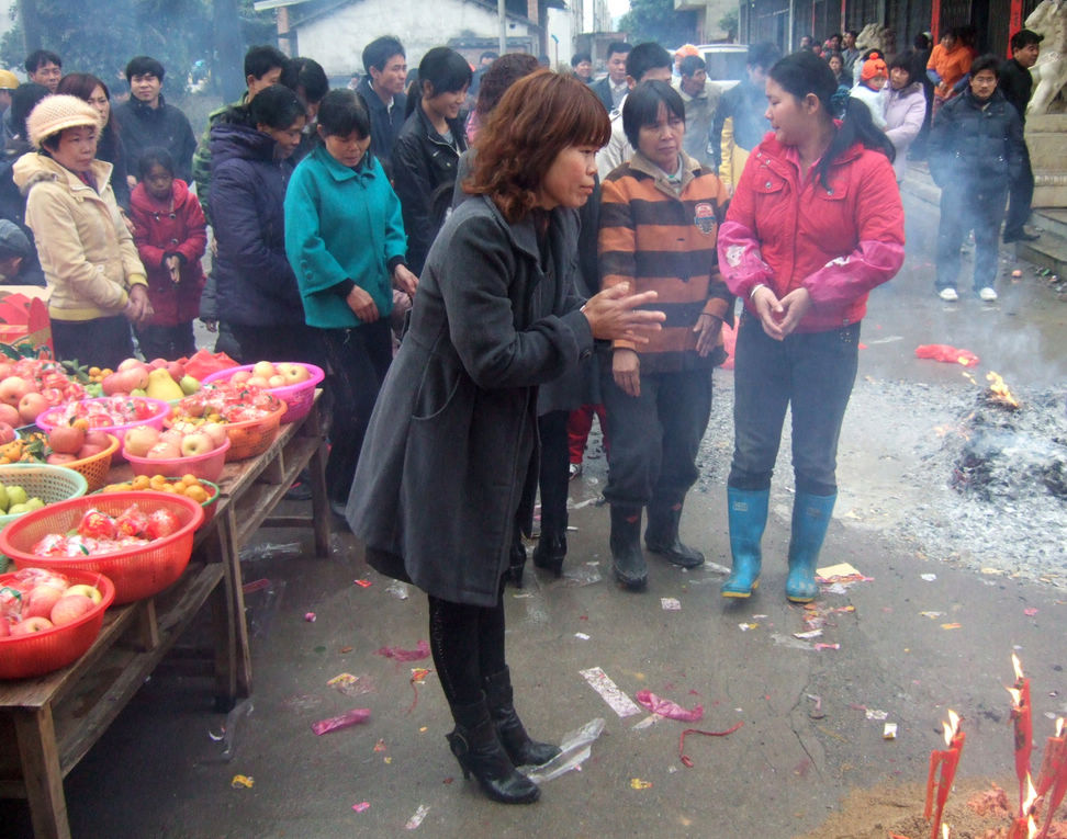 公館元宵拜土地公,壯觀,不看可惜