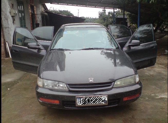 本田雅阁cd4,3.38万(实物图)