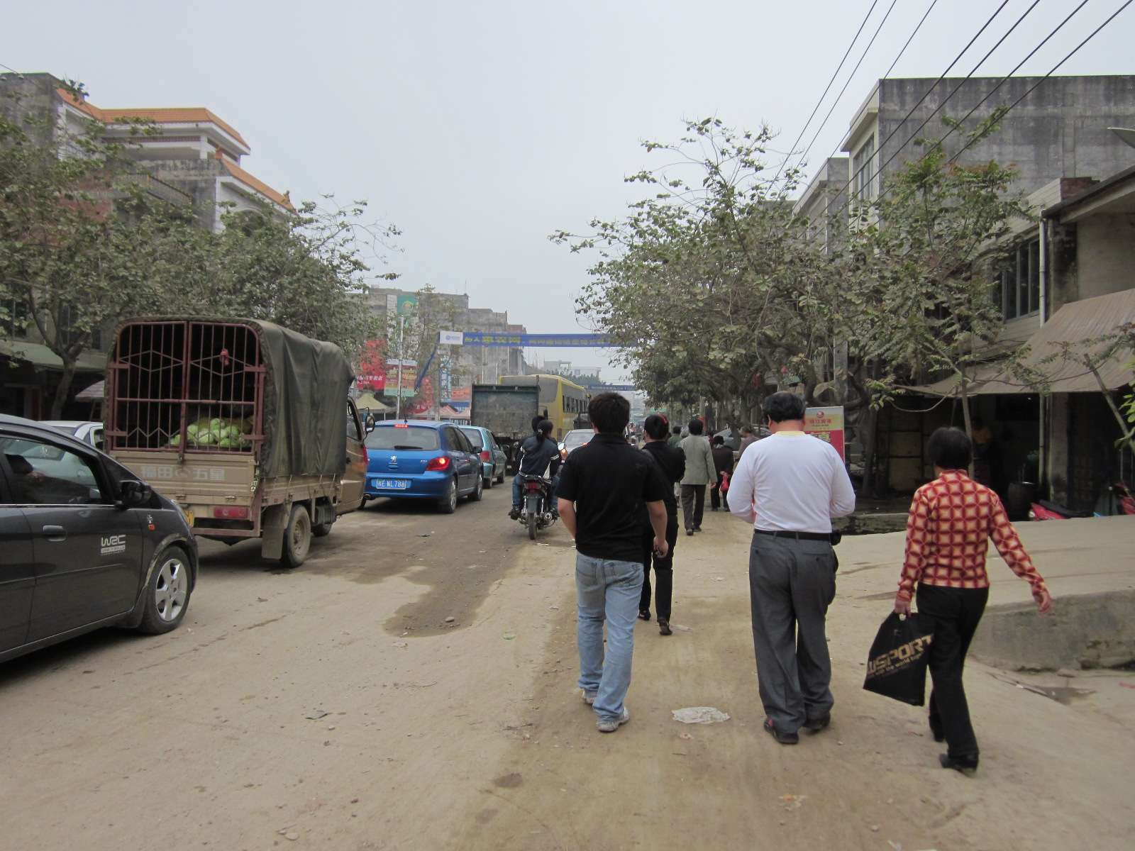 合浦县常乐镇一条街甲天下-镜头里的北海-北海365网(beihai365.com)