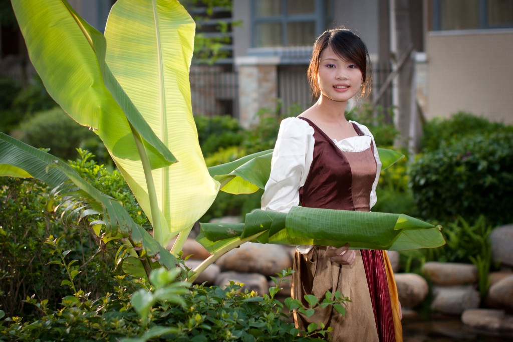 赏欧装美女 品九品女人-人像摄影-北海365网(beihai365.com)