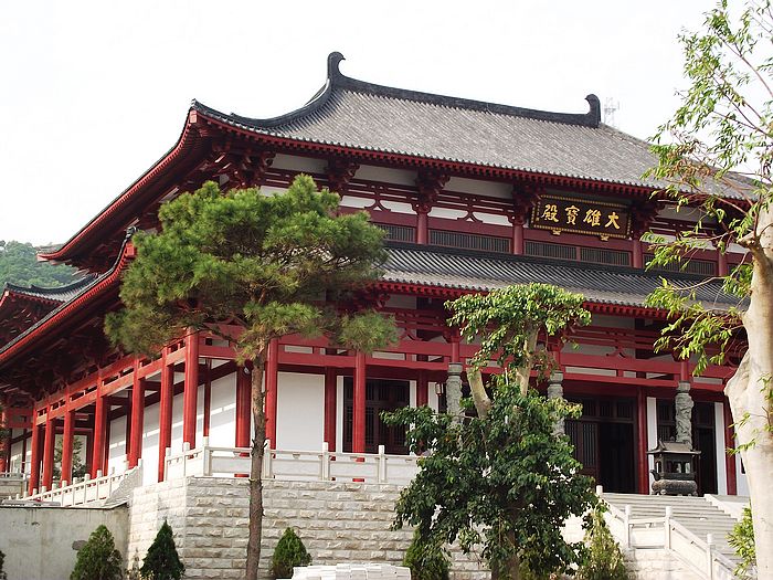 周末到普度寺观光拜佛去多图