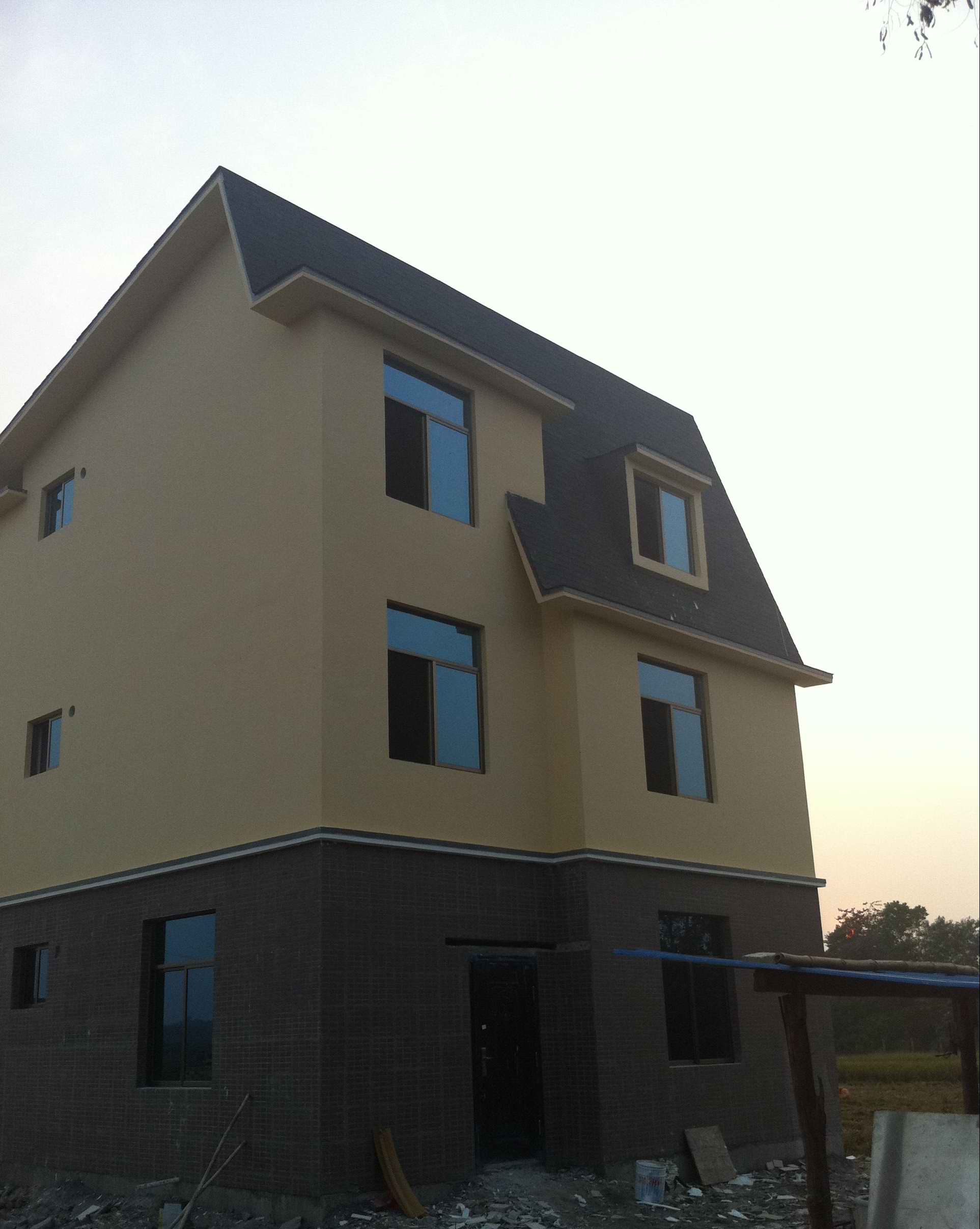 一新农村房子,感觉还不错