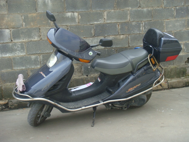 11年义鹰大沙yy125t摩托,价格电联(实物图)-摩托车/电动车-北海365网