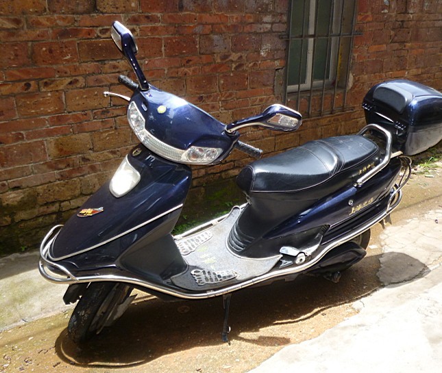 9成新上海申佳大公主电动车,1700元手续齐全