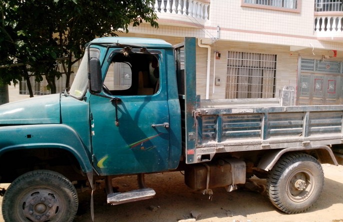 钦机属于拖拉机,1.3万