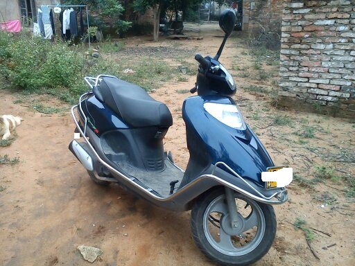 11年北海牌本田优悦100c踏板摩托,7500元