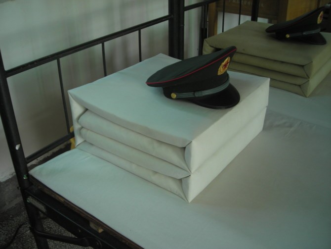 脱下了军装,走进社会