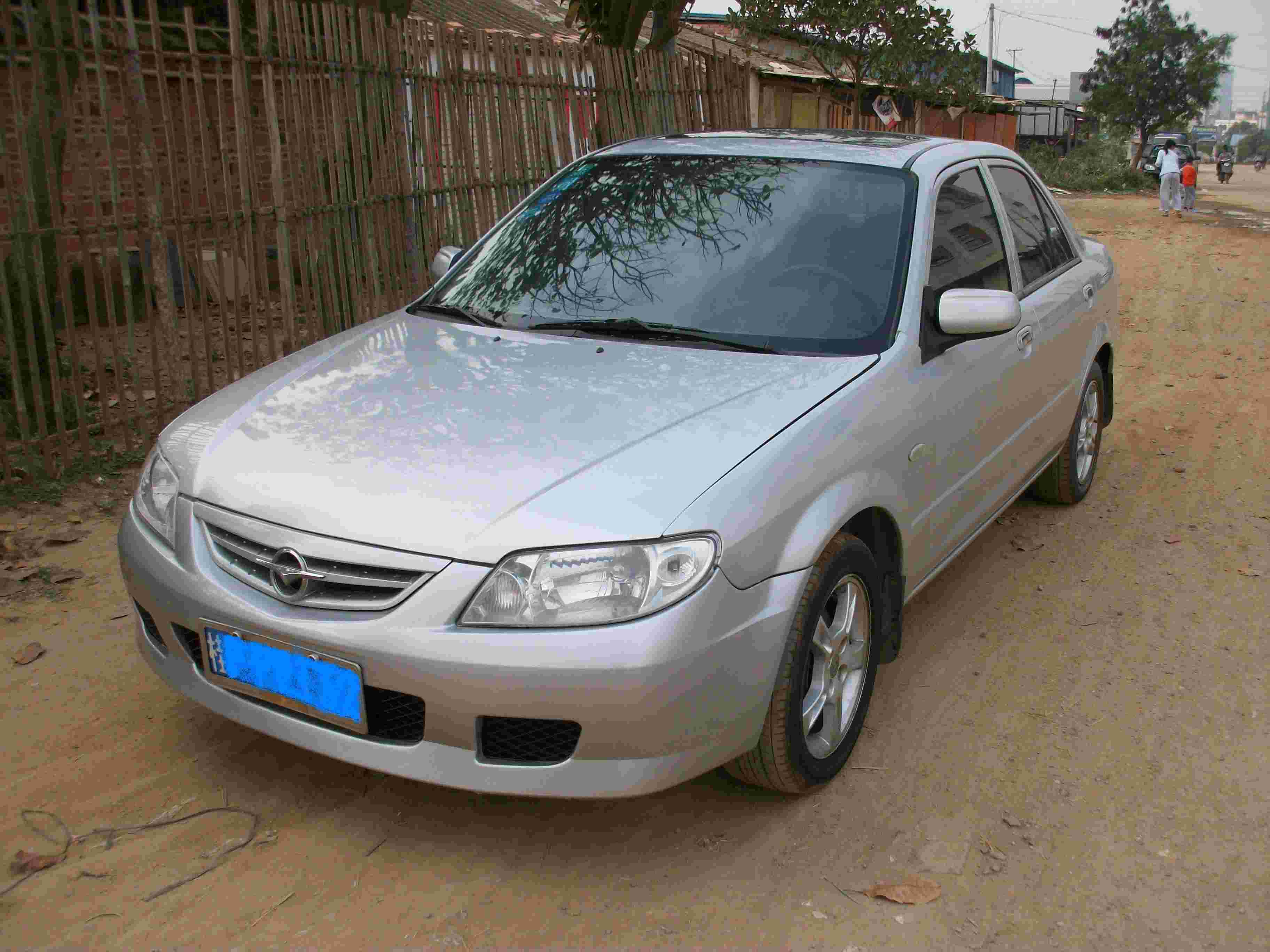 09年高配天窗海马福美来小轿车,4.5万