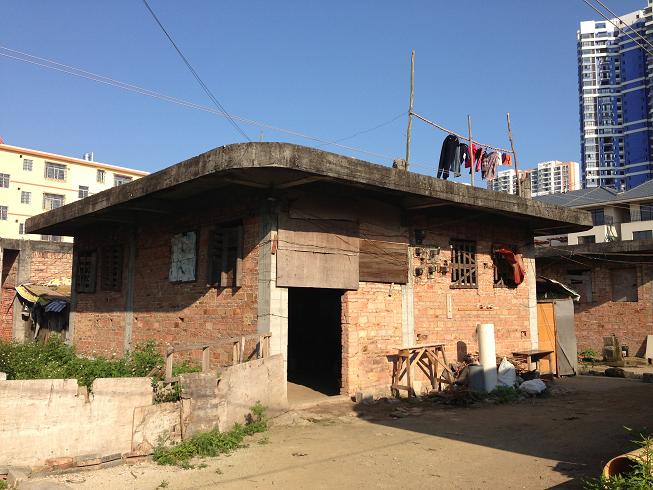 上海路劳动花园别墅平房8*9平95万