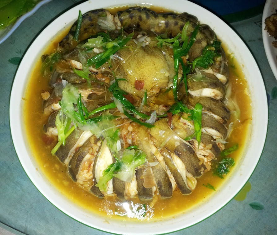 周末小聚,焖羊蹄,蒸油锥