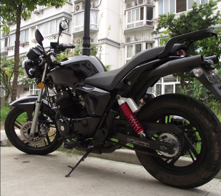 转大地鹰王dd250g-2听听250cc街跑车况良好,8000元