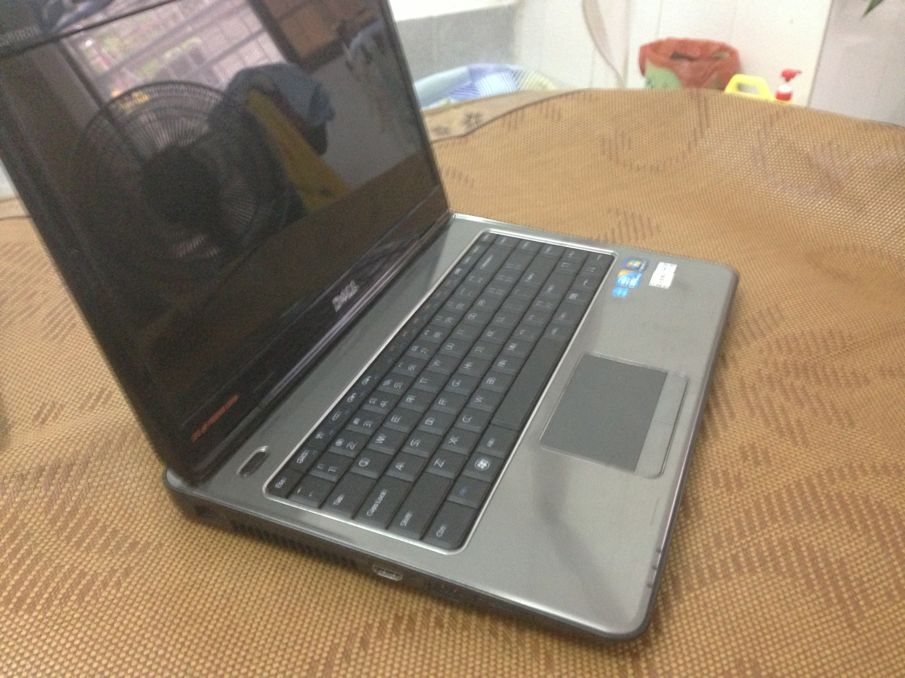 85成新的戴尔笔记本n4010,1500元