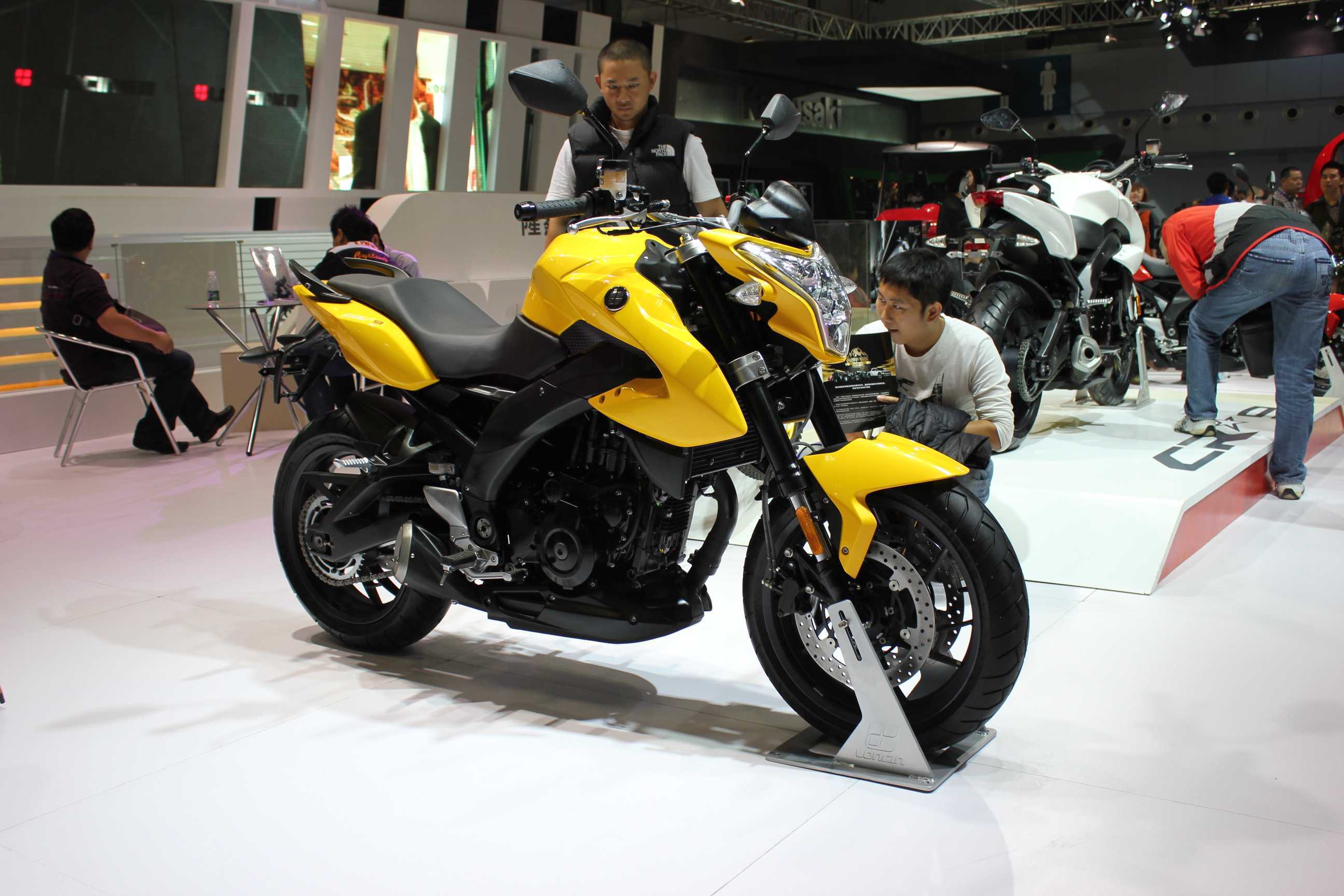 隆鑫lx650隆鑫lx650 cr9