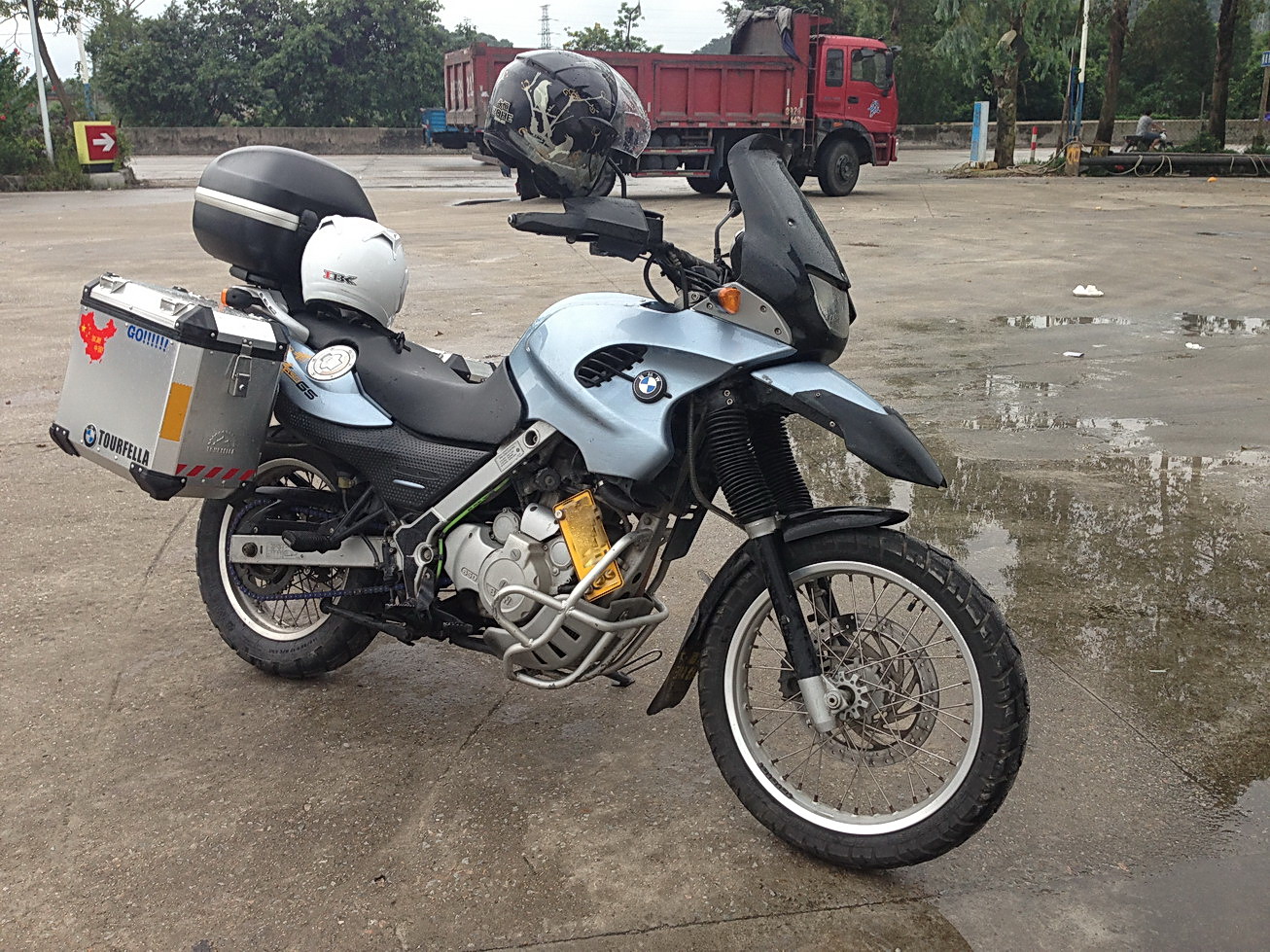 今年6月7月 有人进藏的吗?