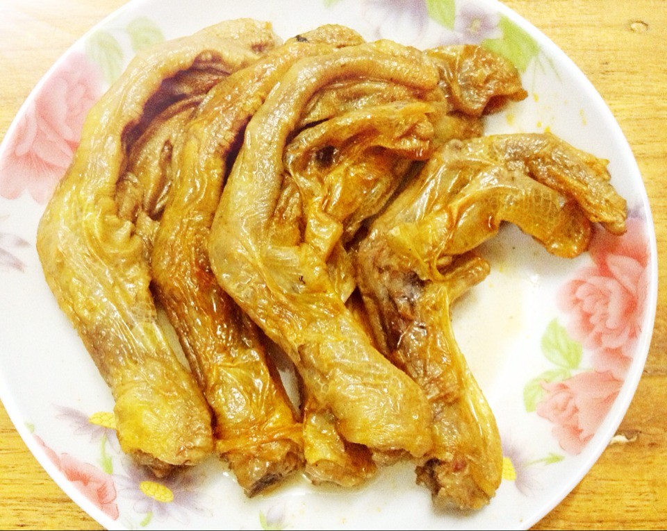 正宗柳州风味 带皮辣味鸭脚 包你食过返寻味 有新品上市