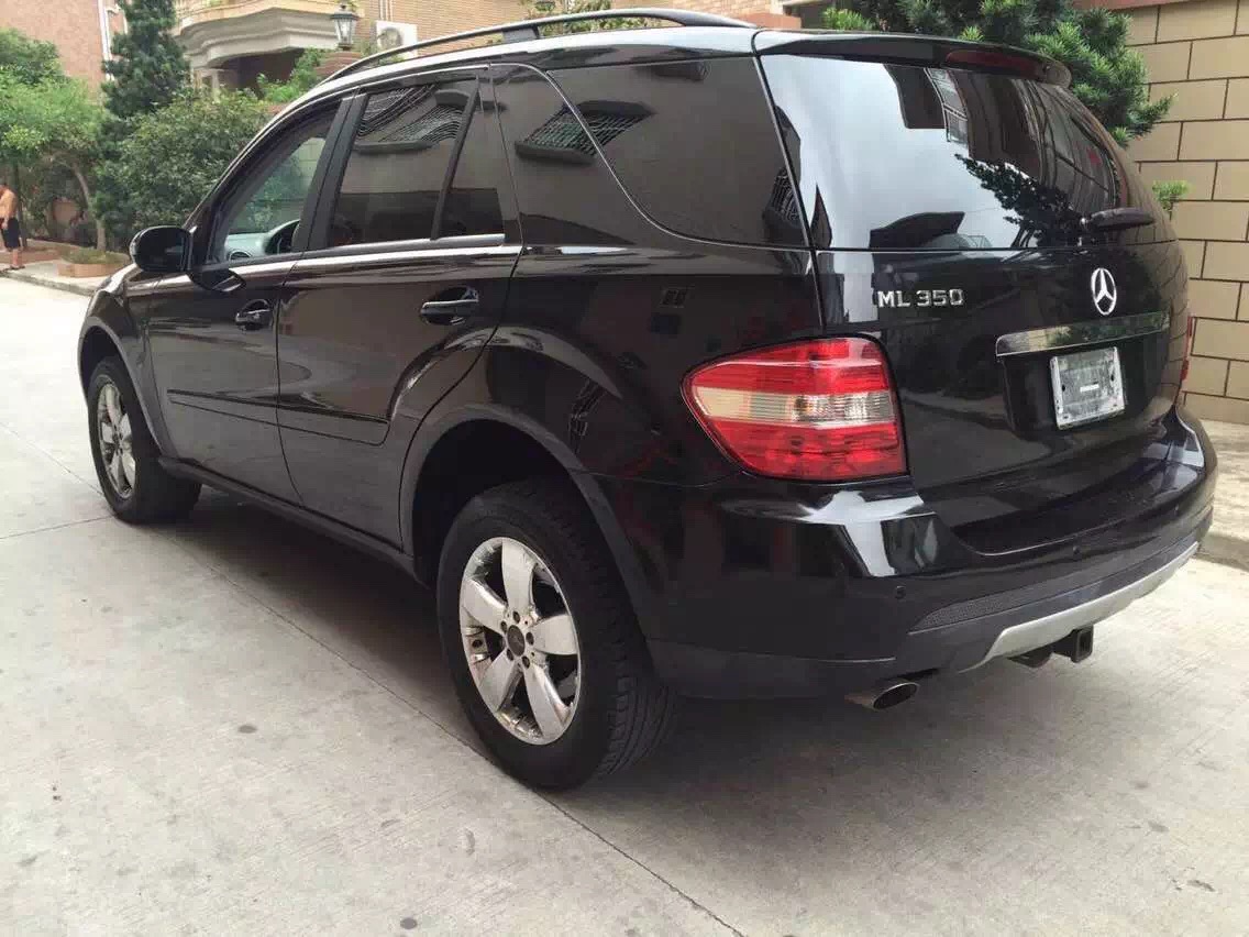 出售09款奔驰ml350 黑色灰内 内外超新