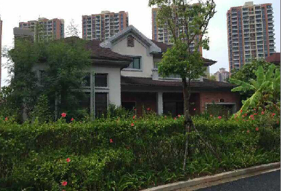 森海豪庭二期 独体别墅 总占地1亩 建筑面积312平米 花园400平米