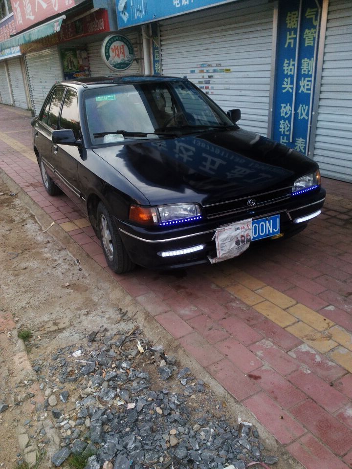 1.2万转02年海南马自达323