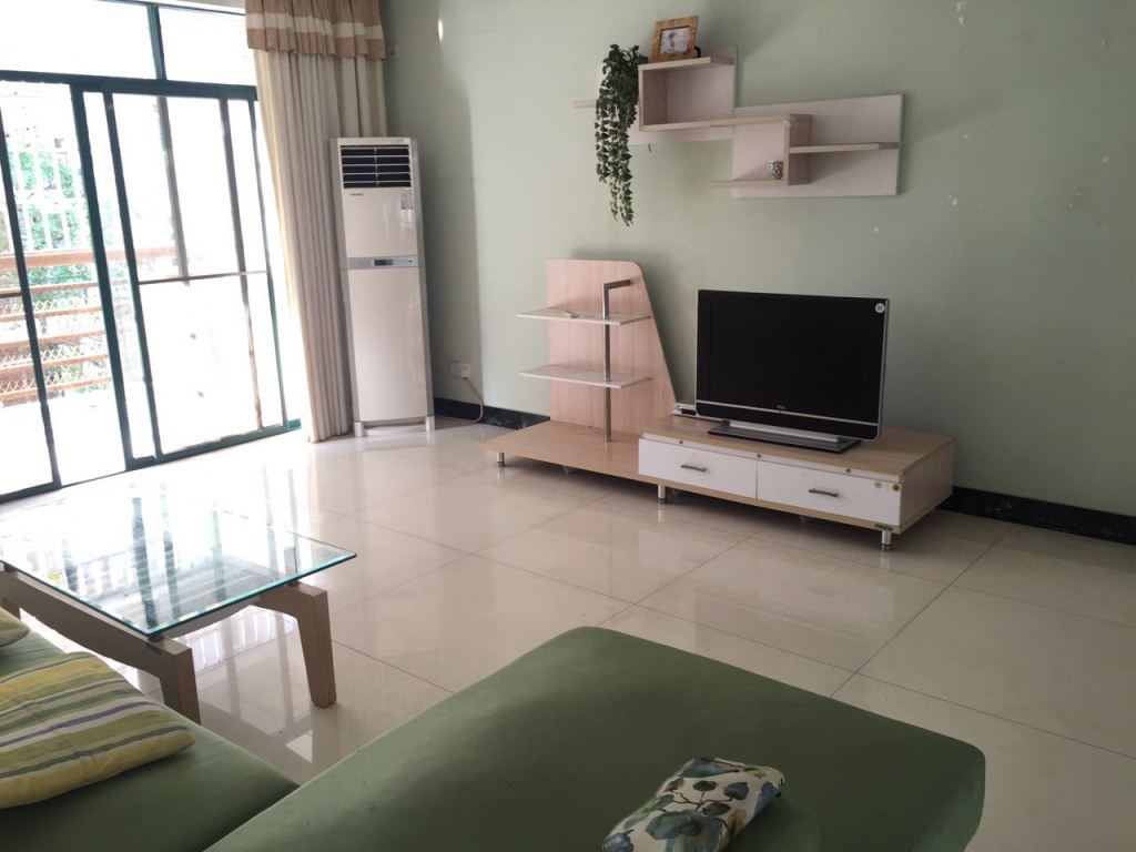 出售:五中学区房,秋实公寓,满五唯一,南北通透,送家电家具