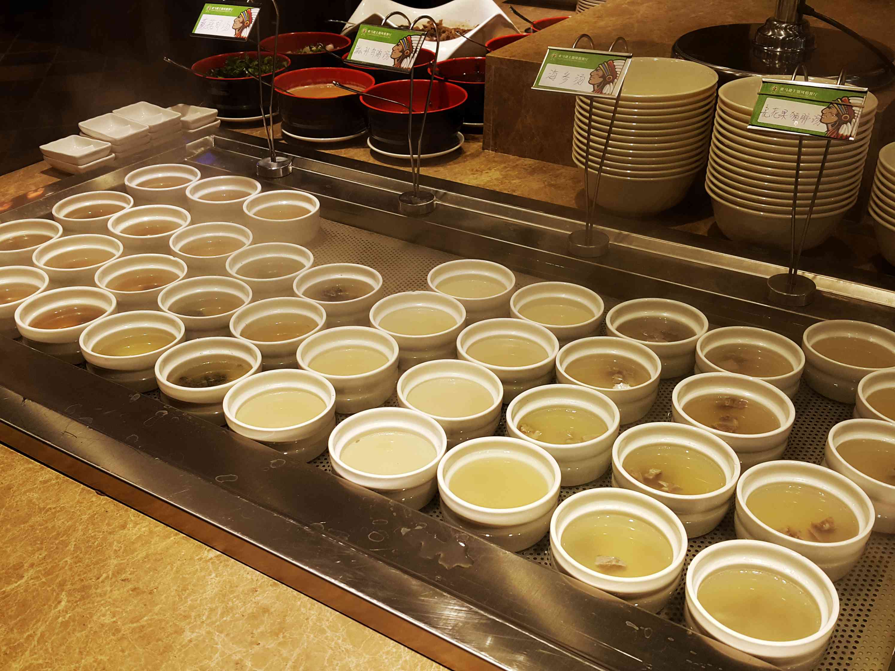 【牛牛自助餐】——美食版60位死食隆抢吃【亚马逊自助餐】