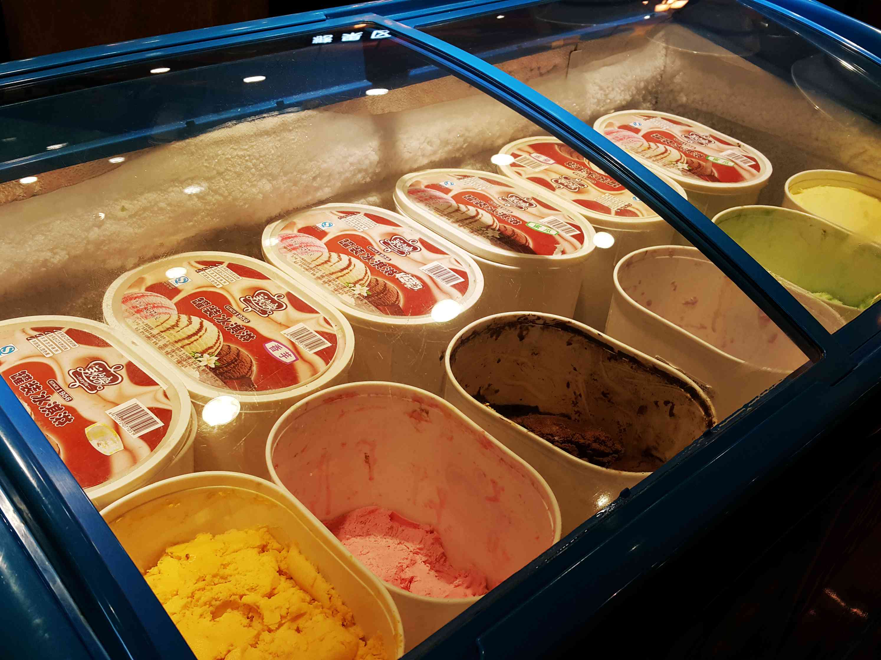 【牛牛自助餐】——美食版60位死食隆抢吃【亚马逊自助餐】