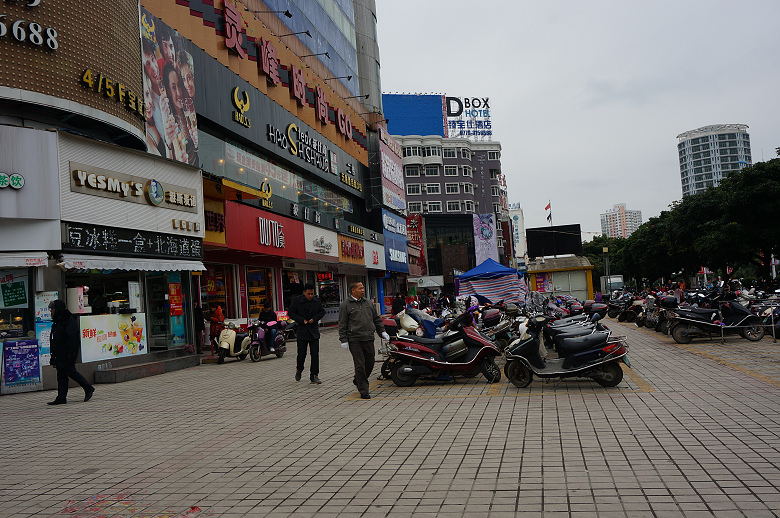 街拍寒流下的北海,店铺大量打折还是冷冷清清(海量多图)